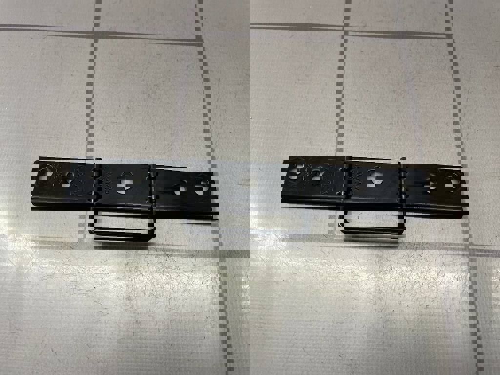 Ford Focus 1 1998-2004 для Кронштейн (сопут. товар)