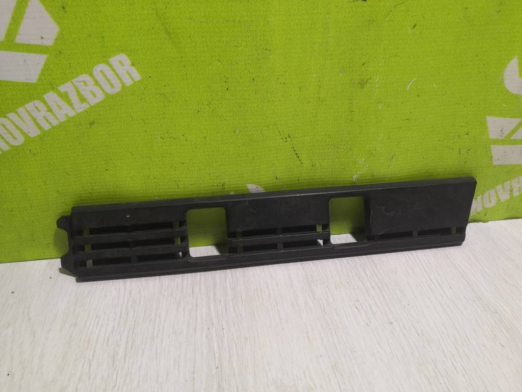 VW Golf 3 Vento 91-97 для Накладка на двигатель