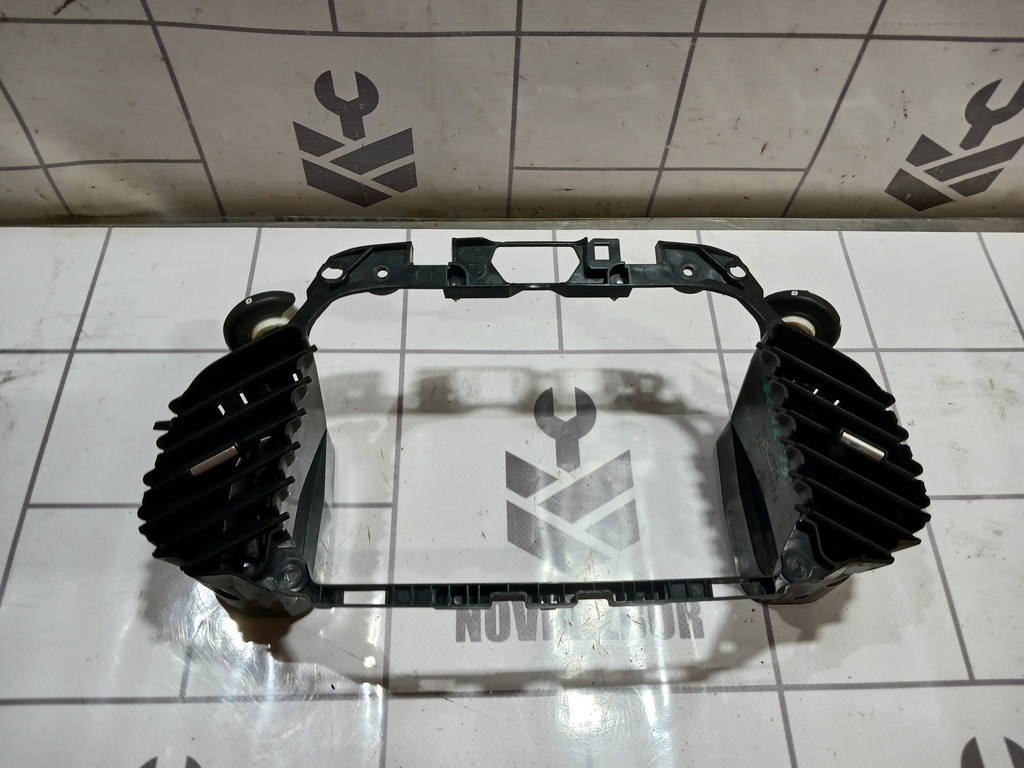 LADA VESTA 15-19 для Дефлектор воздушный