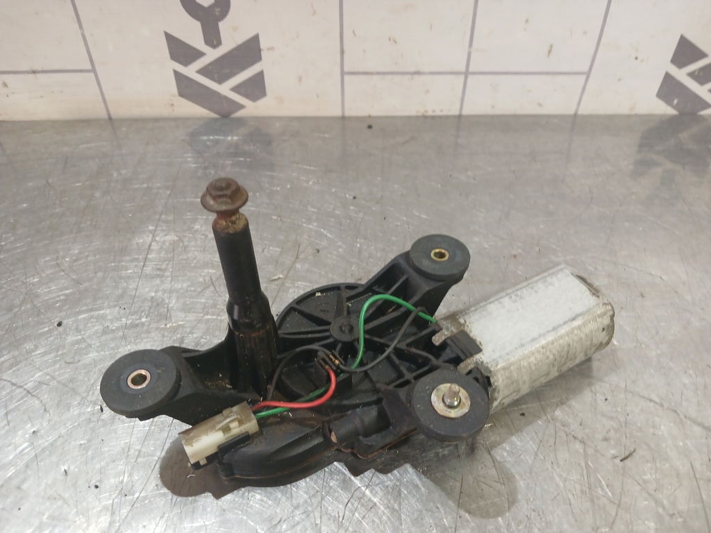 Fiat Punto 2 (188) 99-10 для Моторчик стеклоочистителя задний