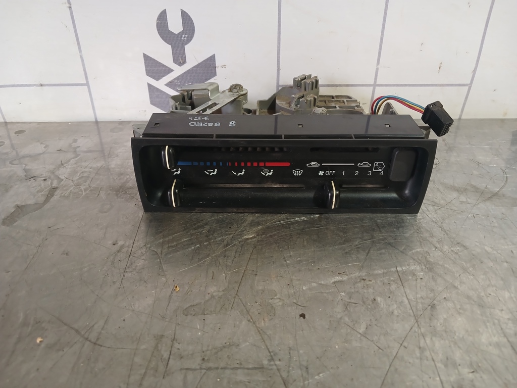 Mazda 323 BA 94-98 для Блок управления печкой