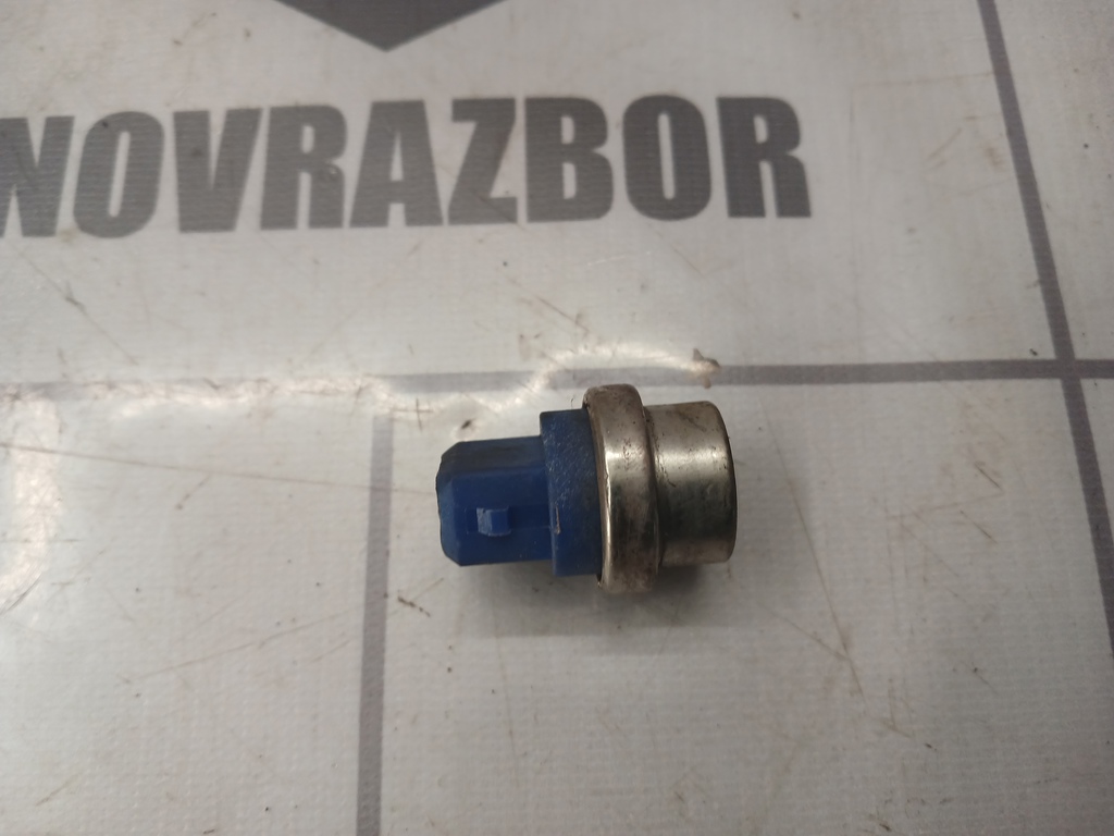 Audi 80  90  B3  86-91 для Датчик температуры