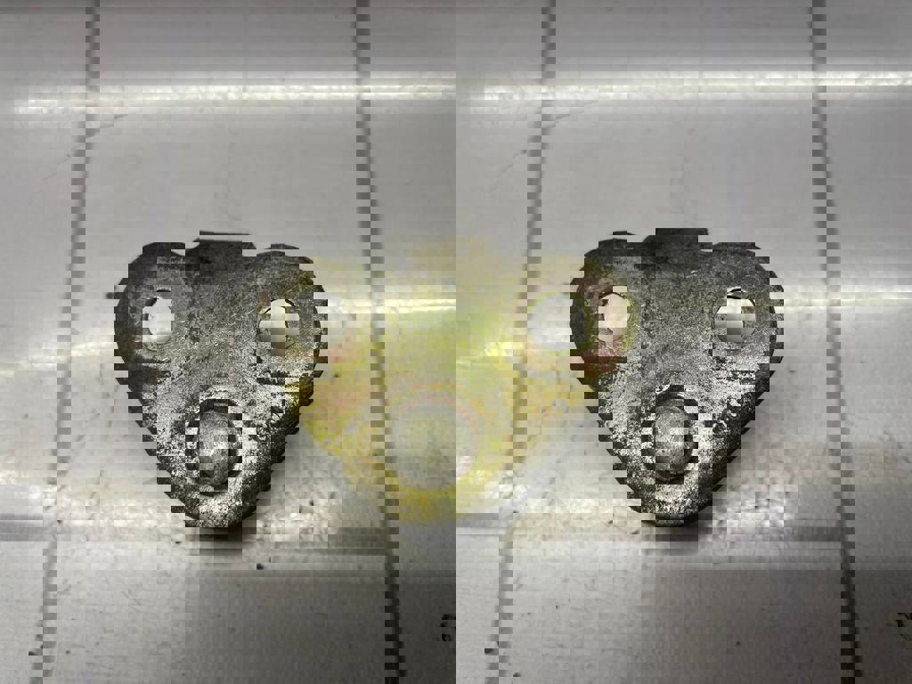 Peugeot 307 2001-2008 для Ответная часть замка двери