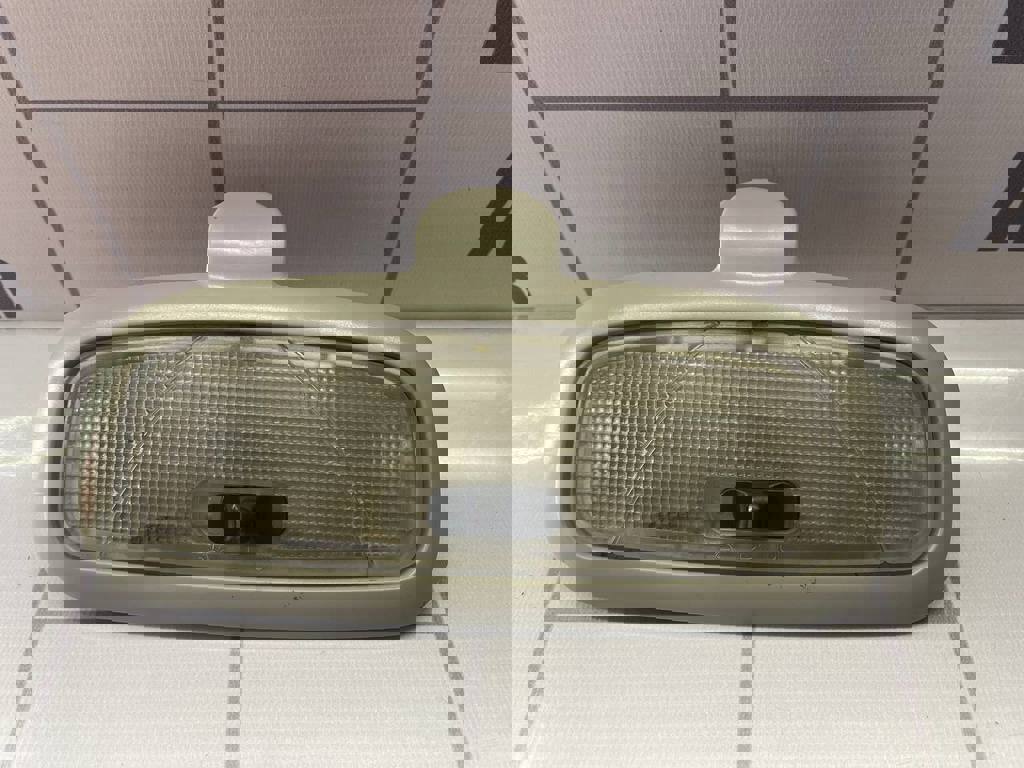 Ford Focus 1 1998-2004 для Плафон салонный