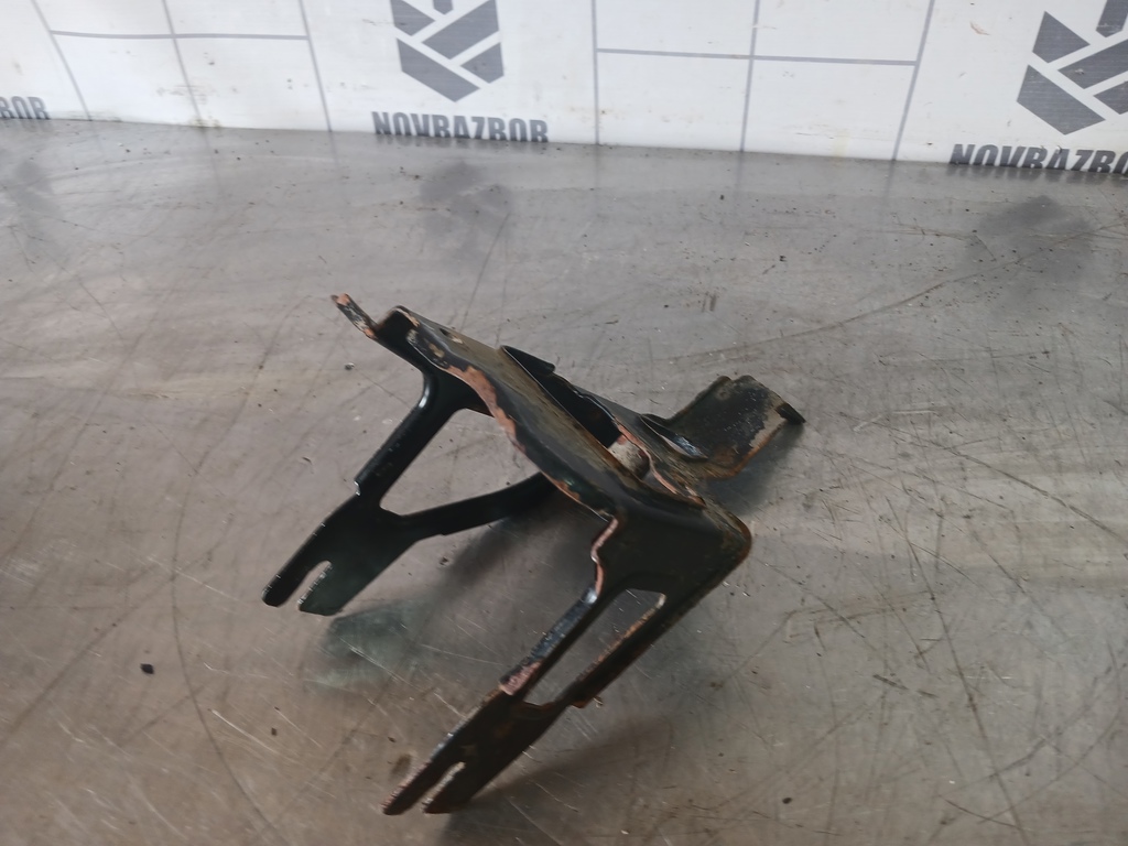 Opel Astra G 1998-2005 для Кронштейн (сопут. товар)