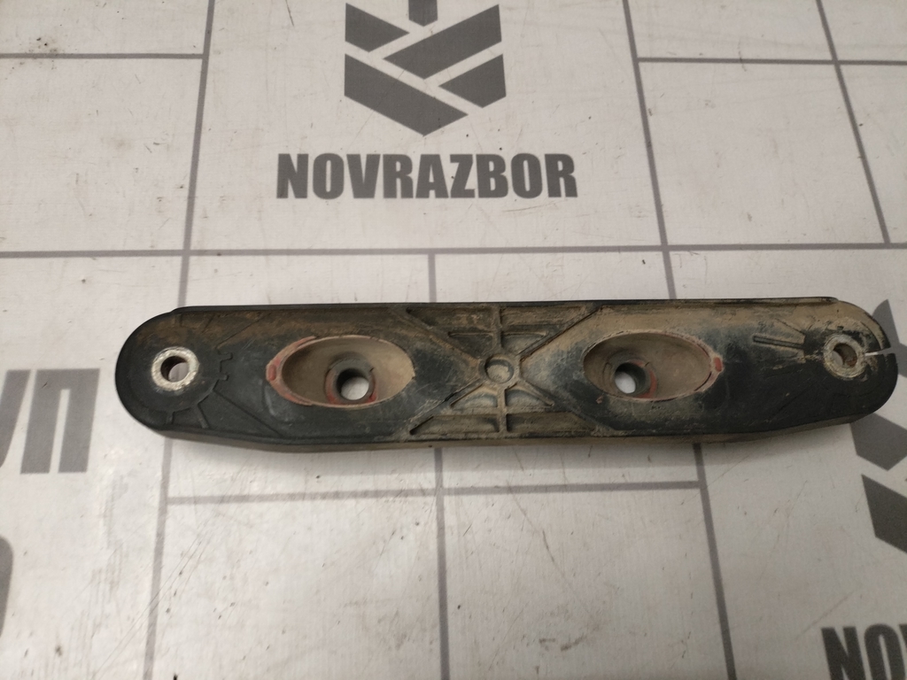 Skoda Yeti 2009-2018 для Кронштейн глушителя