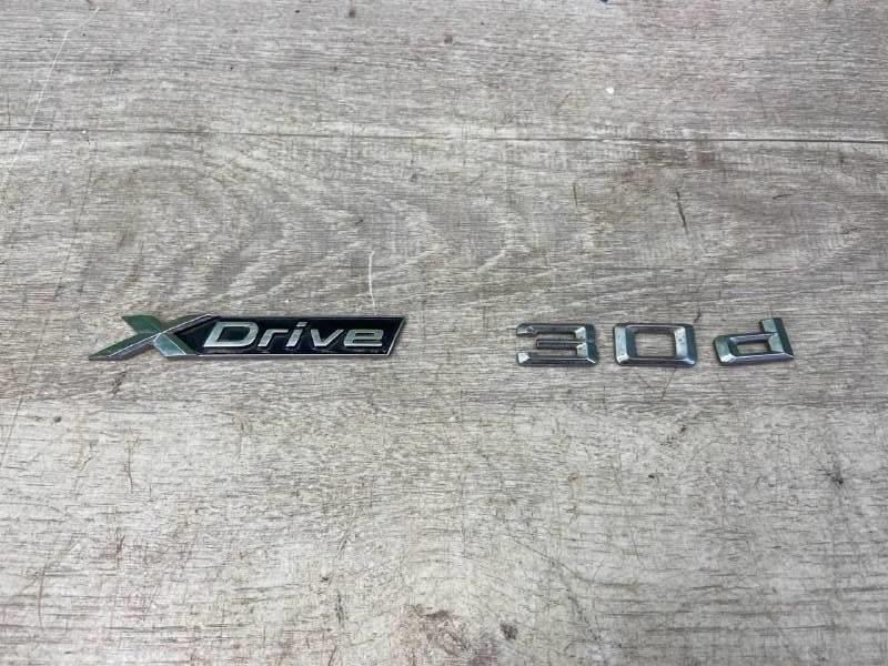 BMW X3 F25 2010-2017 для Эмблема