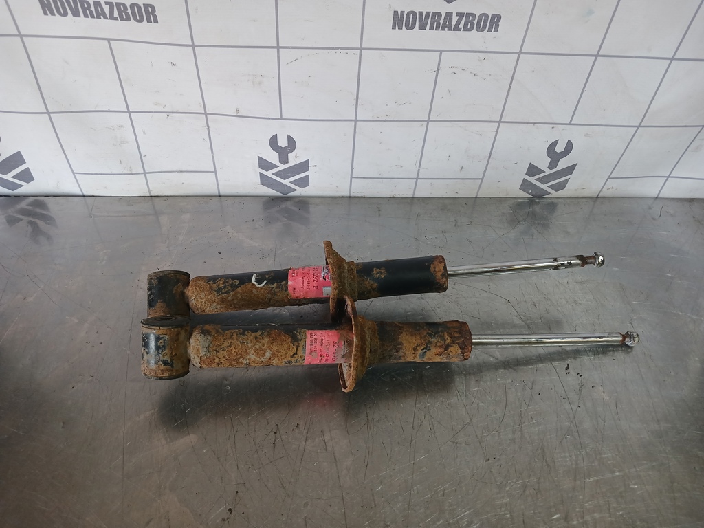 Audi A6 (C4) 1994-1997 для Амортизатор задний