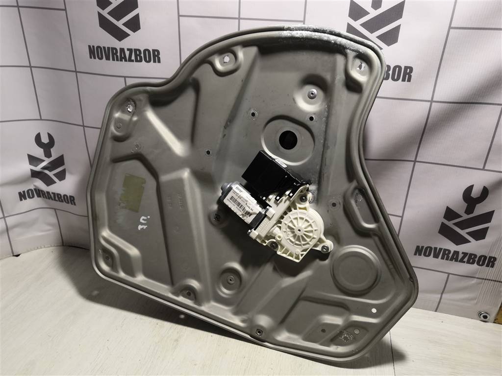 Skoda Octavia A5 1Z   04-13 для Стеклоподъемник электр. задний правый