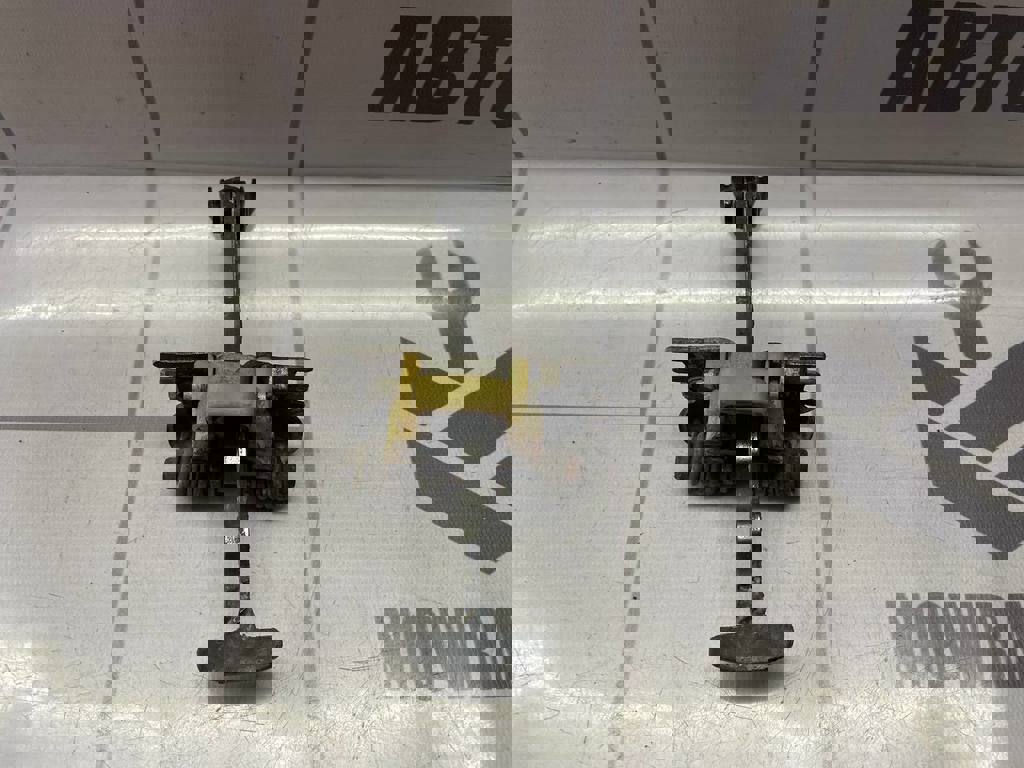 Renault Megane 3 09-16 для Ограничитель двери