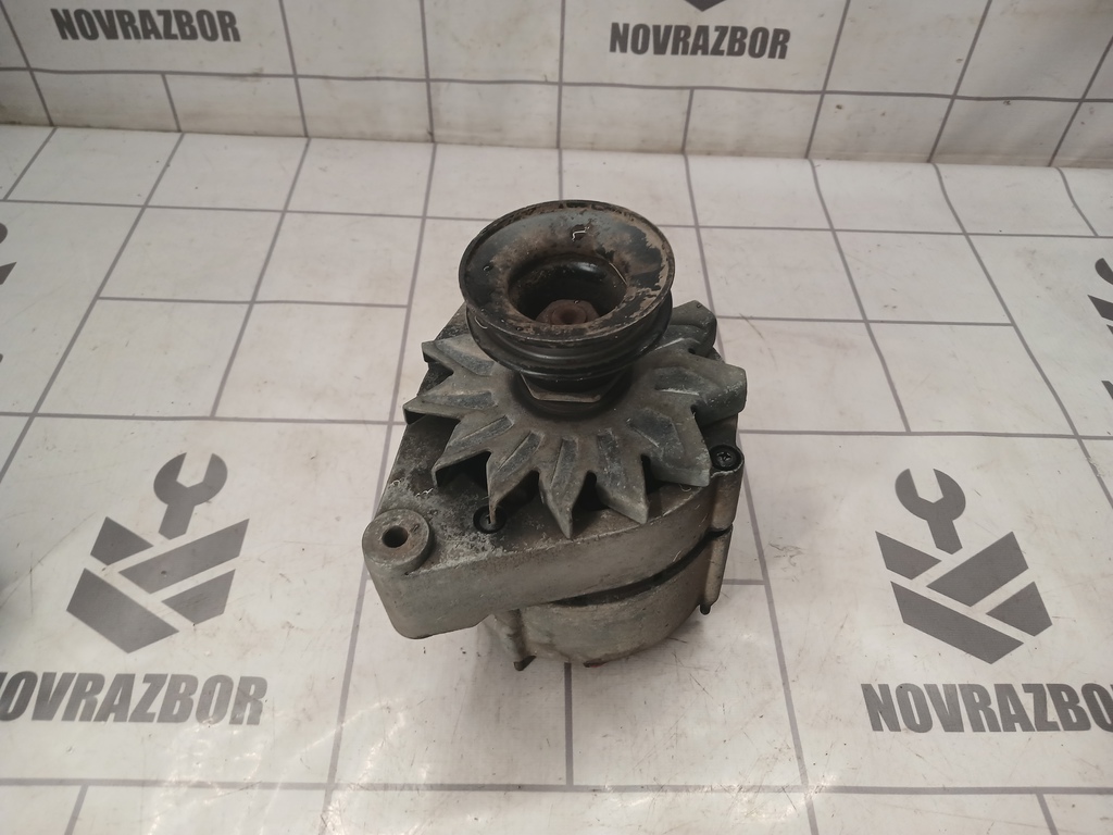 Audi 80  90  B3  86-91 для Генератор