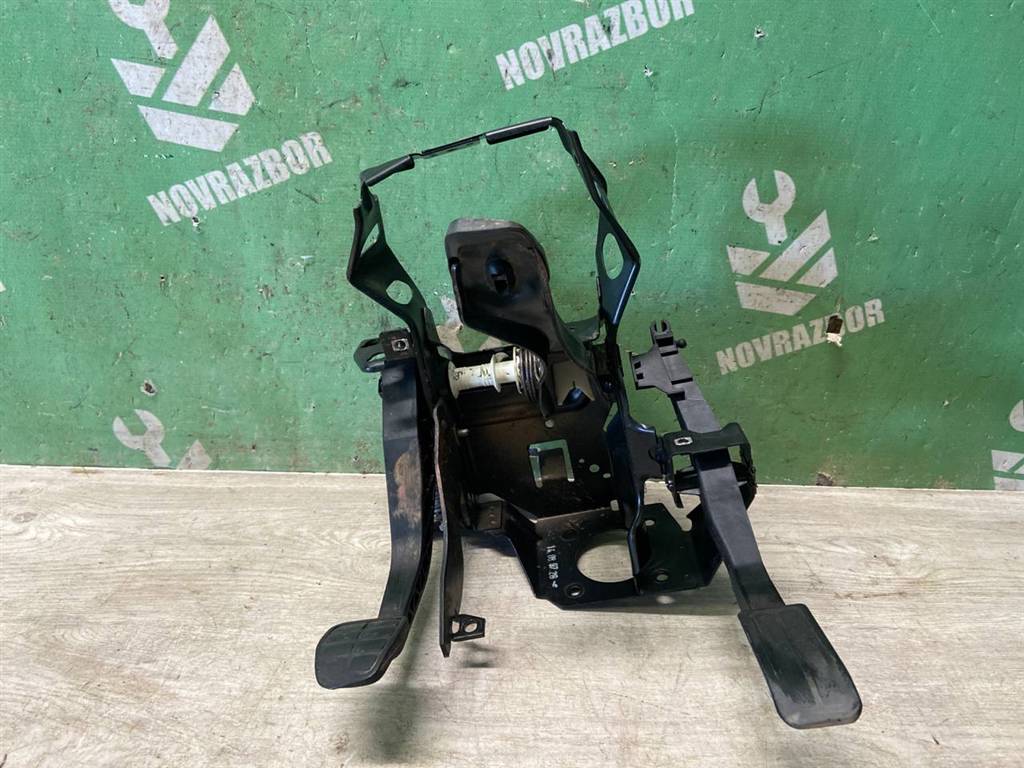 VW Golf 3 Vento 91-97 для Блок педалей