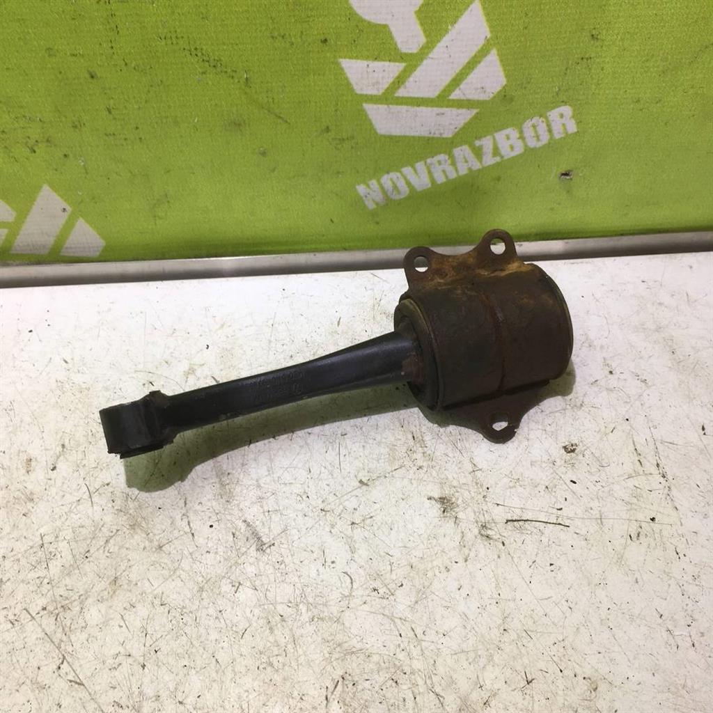 VW Polo 94-99 для Опора двигателя