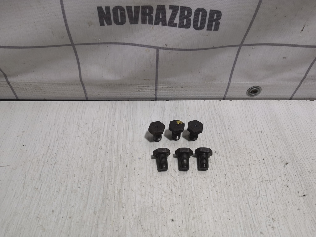 Ford Focus 1 1998-2004 для Болт маховика