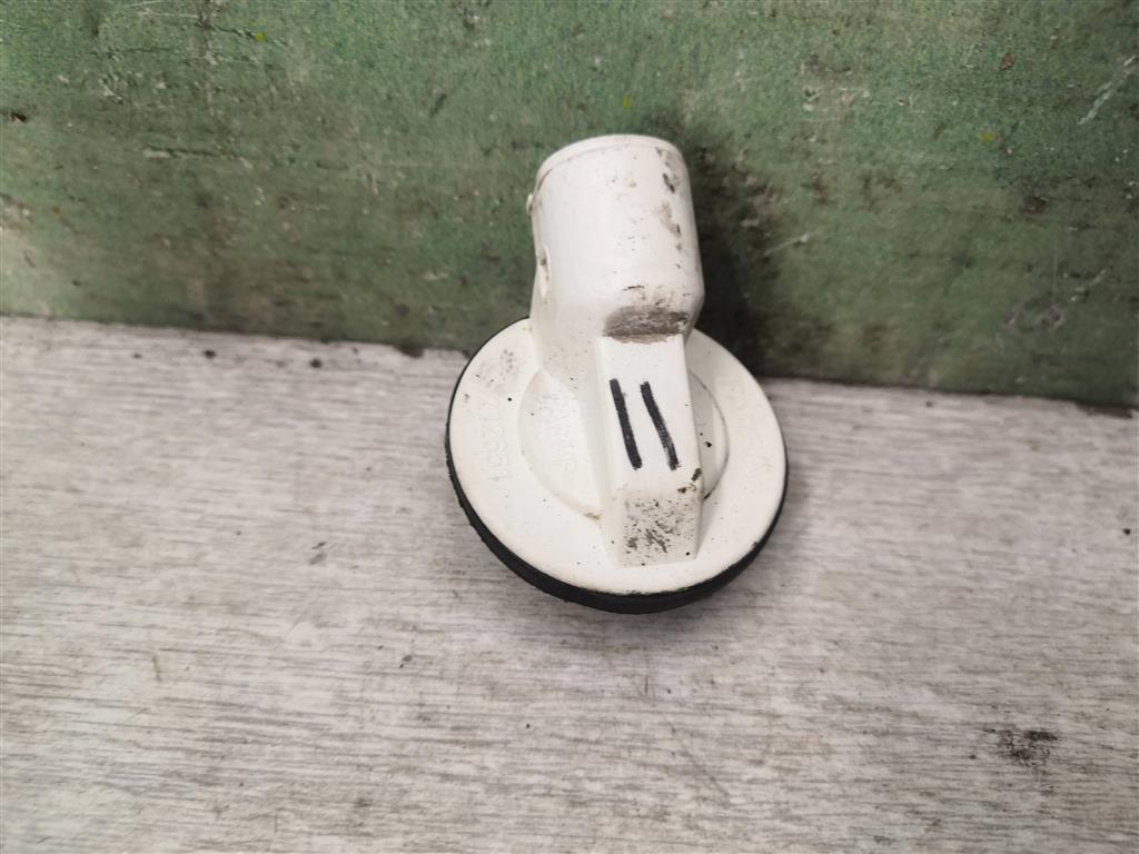 Renault R19 1992-2002 для Патрон указателя поворота