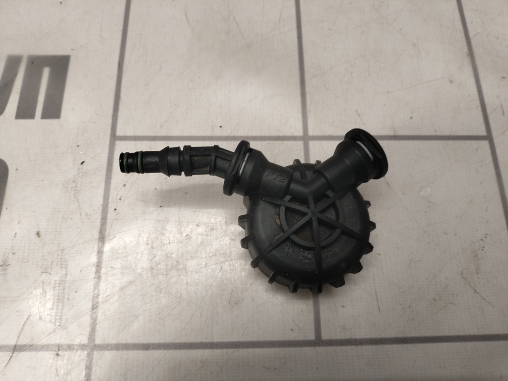 Renault Logan 2 14-18 для Трубка цилиндра сцепления