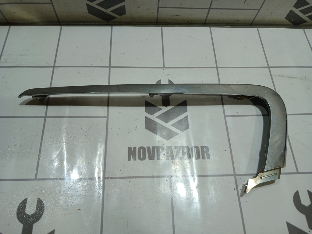 LADA VESTA 15-19 для Молдинг бампера передний правый