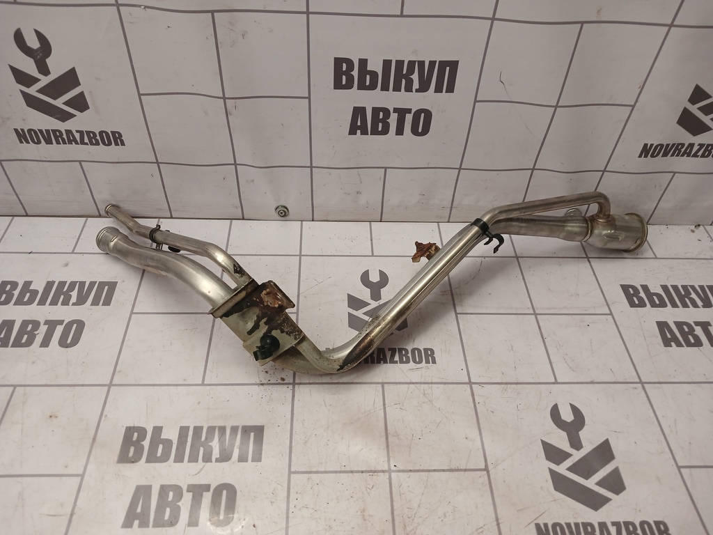 Ford Focus 2 05-08 для Горловина топливного бака