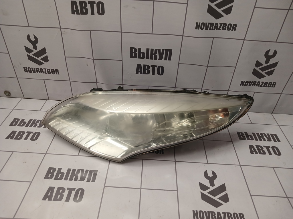 Renault Megane 3 09-16 для Фара левая