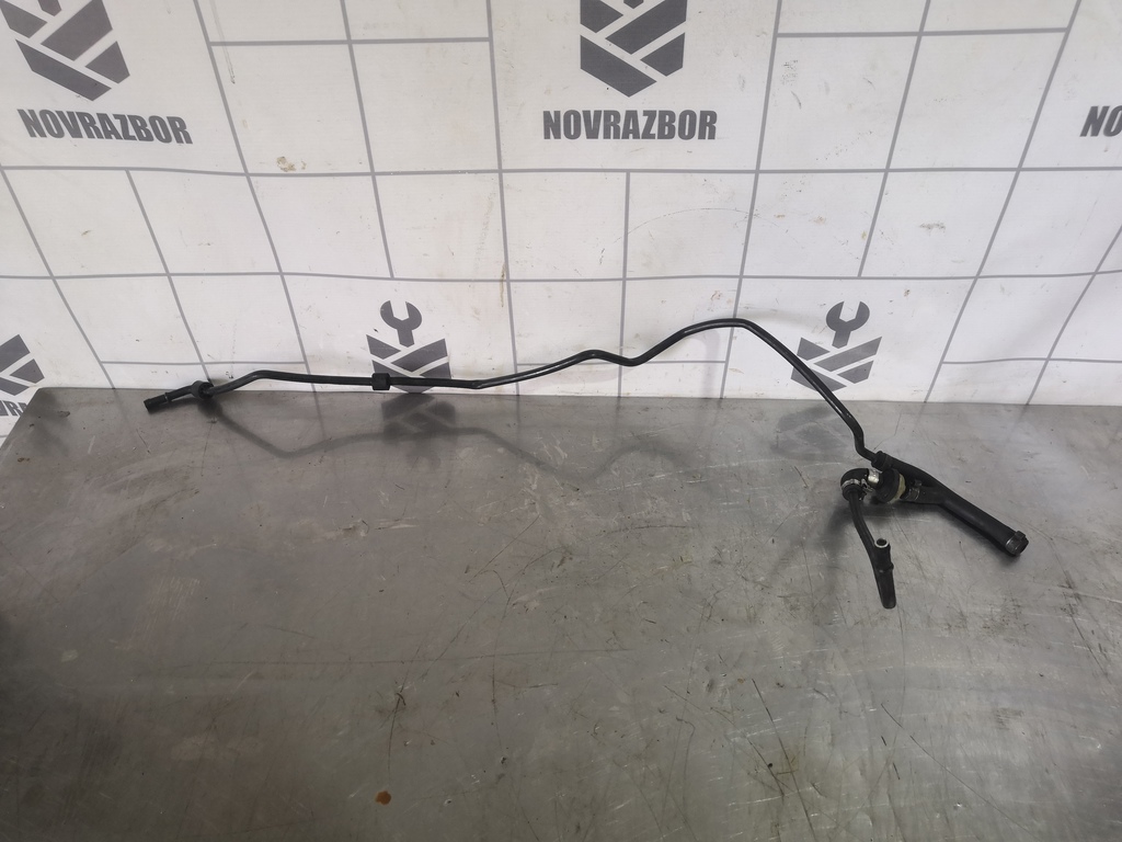 VW Passat B5 96-00 для Трубка вакуумная