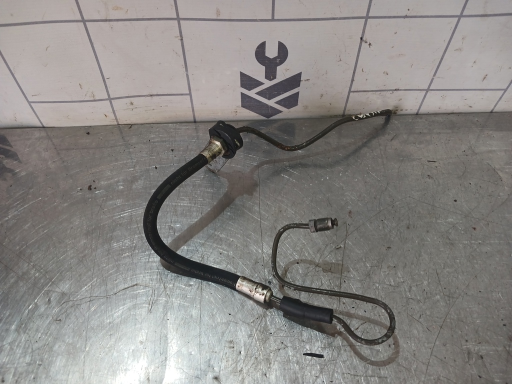 Audi A6 (C4) 1994-1997 для Шланг