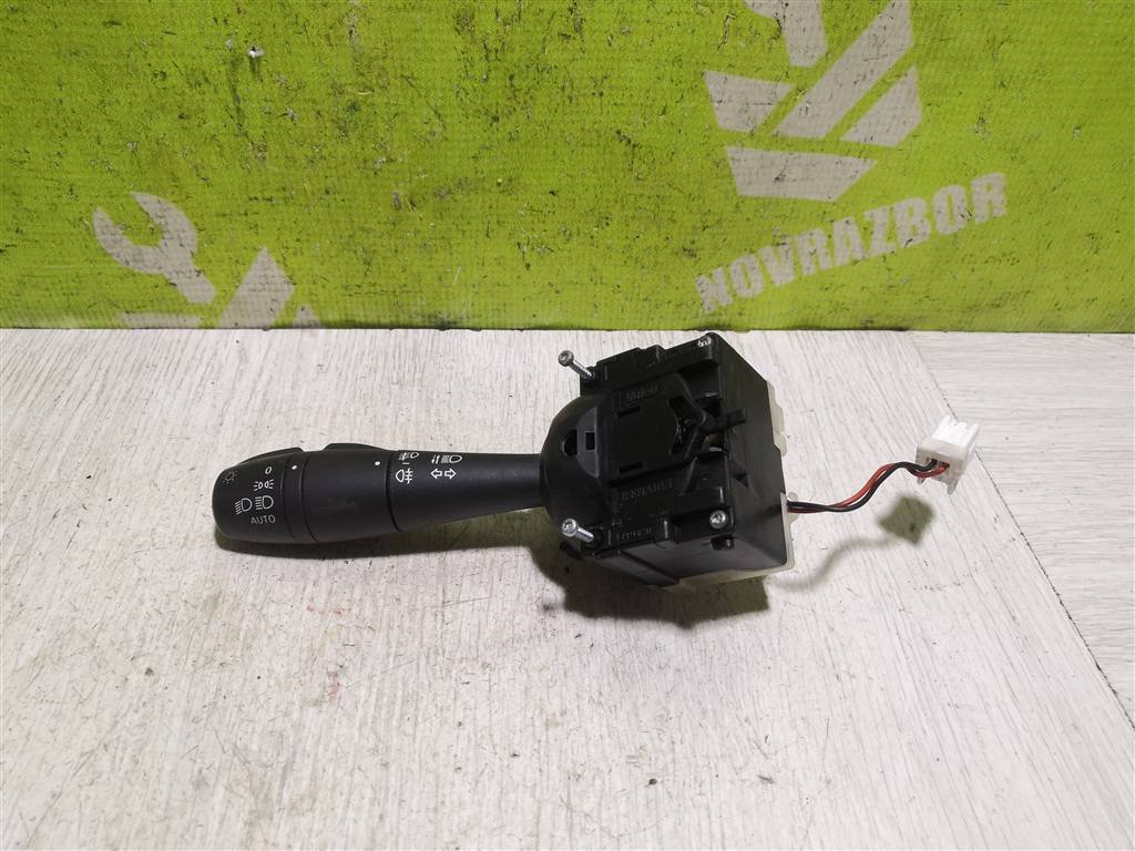 LADA VESTA 15-19 для Переключатель поворотов