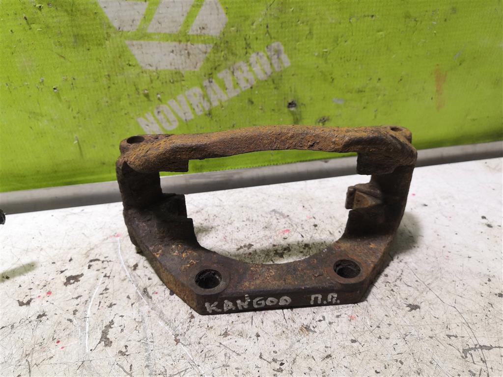Renault Kangoo 97-03 для Скоба суппорта переднего
