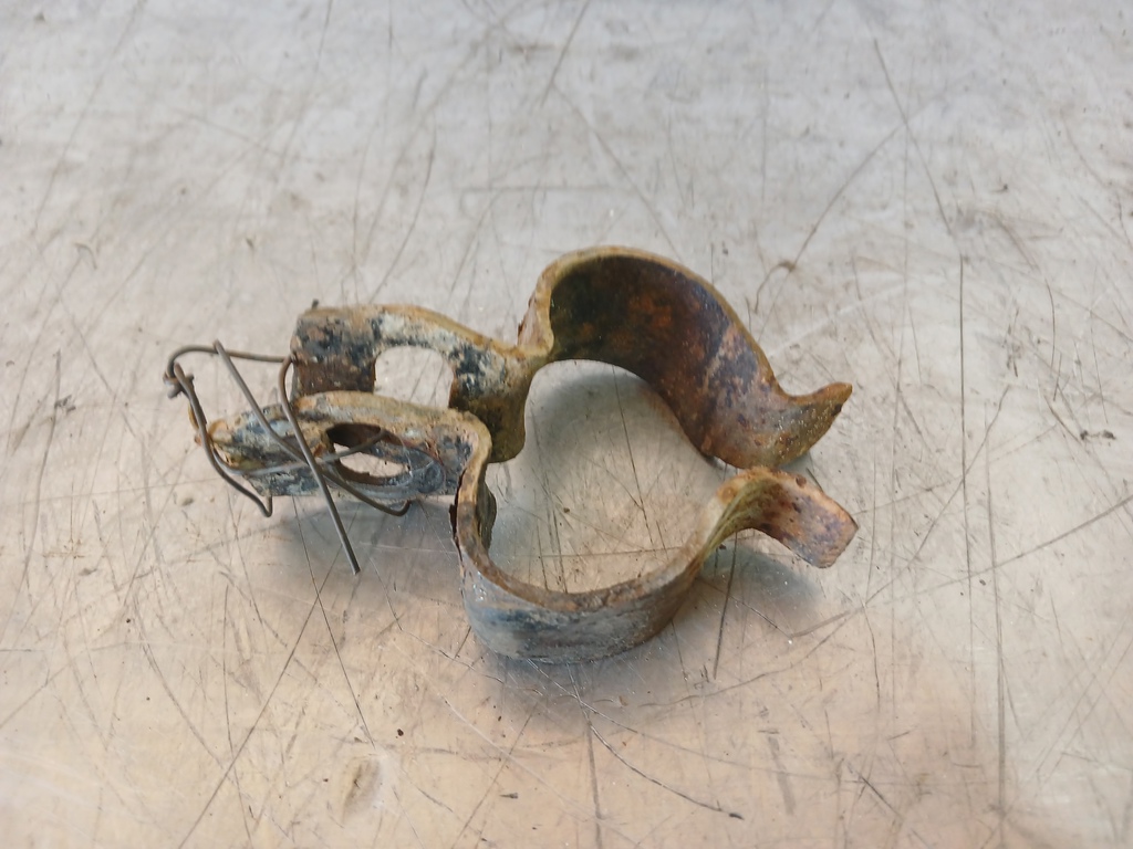 Renault Logan 2005-2014 для Кронштейн крепления переднего стабилизатора