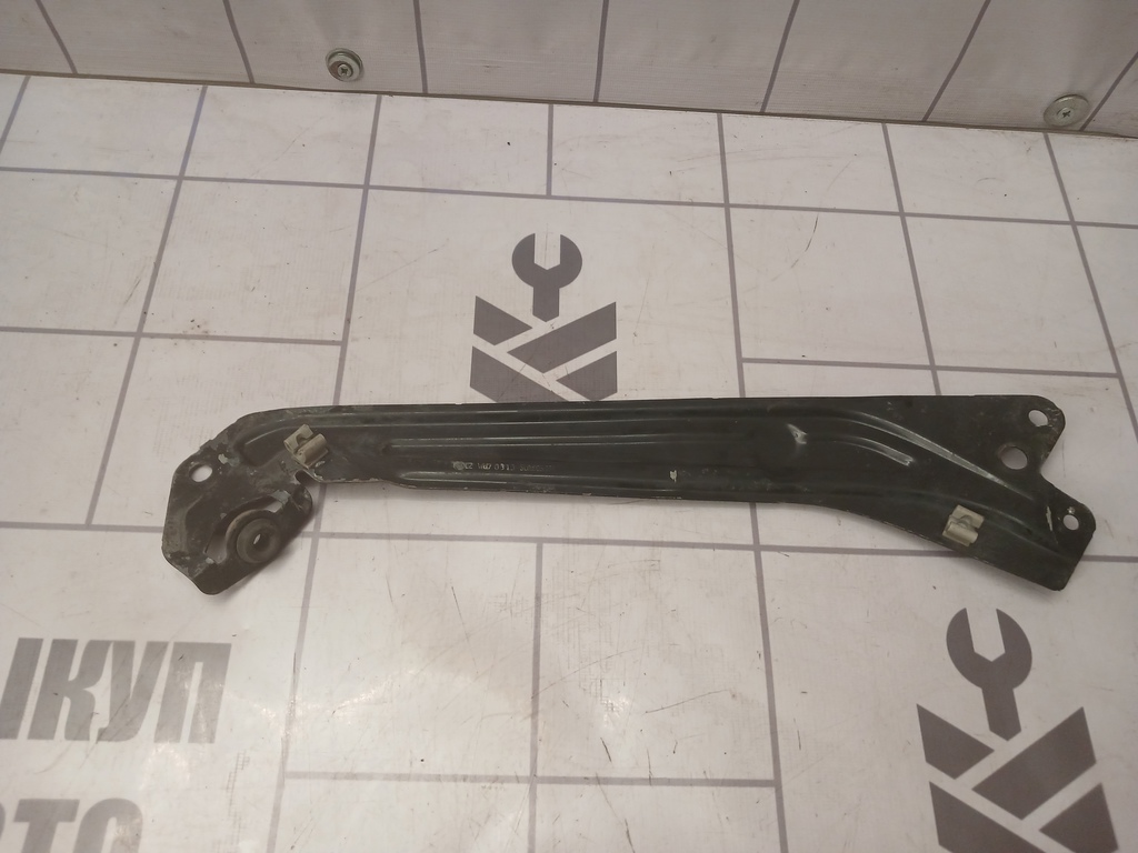 Skoda Yeti 2009-2018 для Кронштейн (сопут. товар)