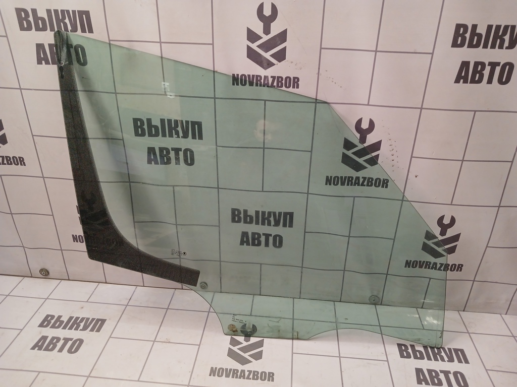 Skoda Yeti 2009-2018 для Стекло двери передней правой