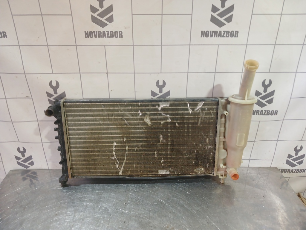 Fiat Punto 2 (188) 99-10 для Радиатор основной