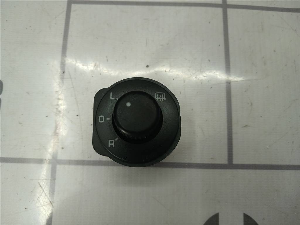 Skoda Octavia A5 1Z   04-13 для Переключатель регулировки зеркала