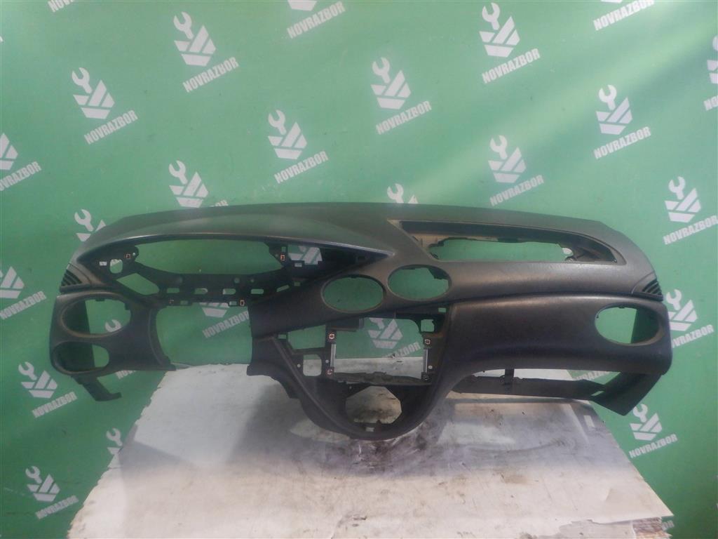 Ford Focus 1 1998-2004 для Торпедо