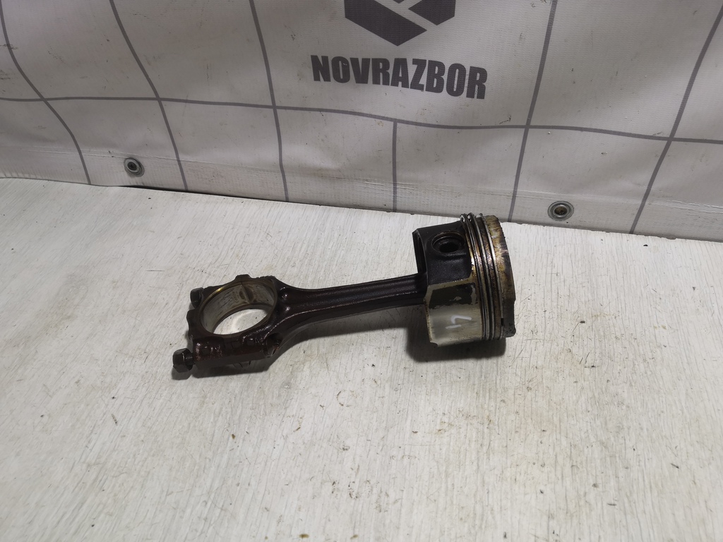 VW Passat B5 96-00 для Поршень с шатуном