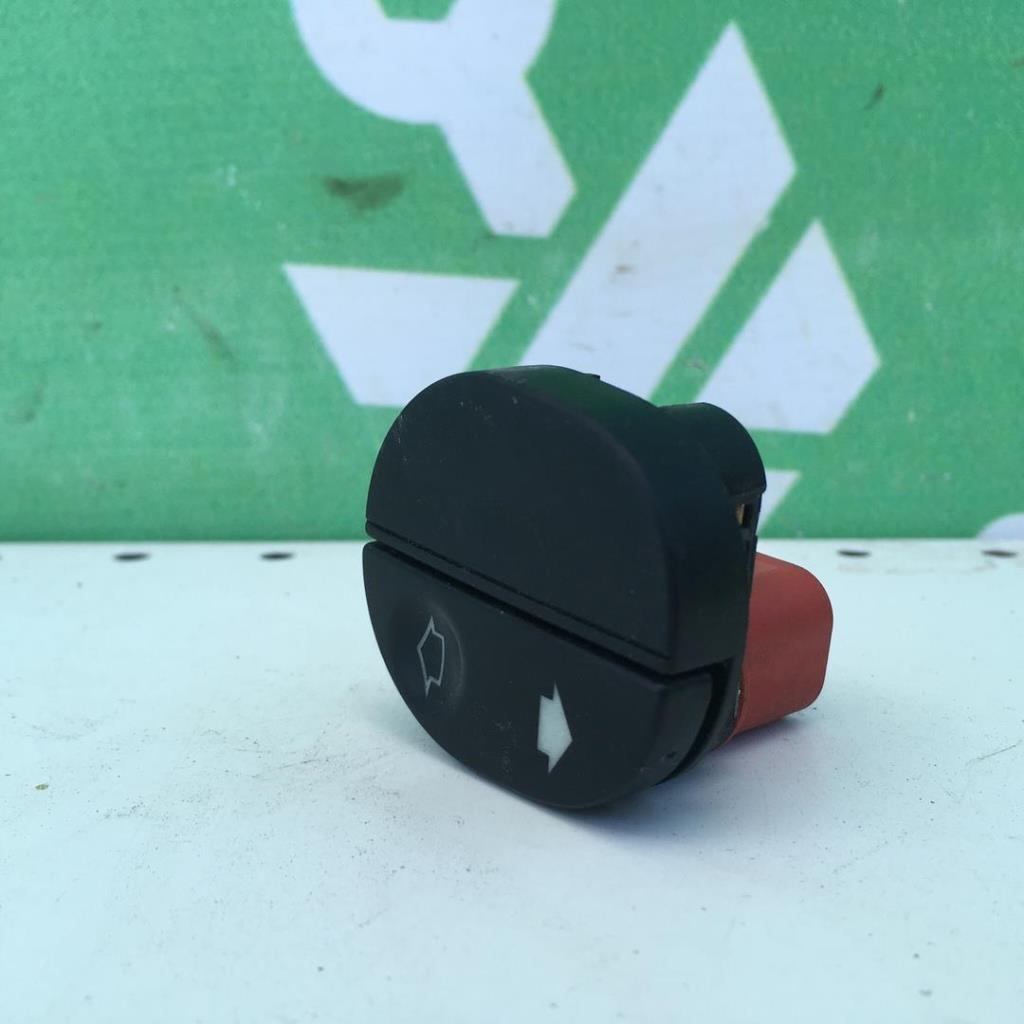 Ford Tourneo Connect 02-13 для Кнопка стеклоподъемника