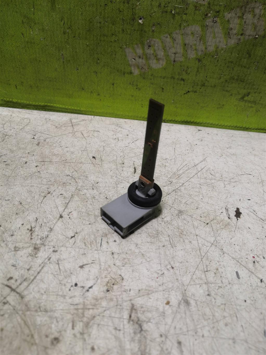 VW Golf 6 09-12 для Датчик температуры воздуха