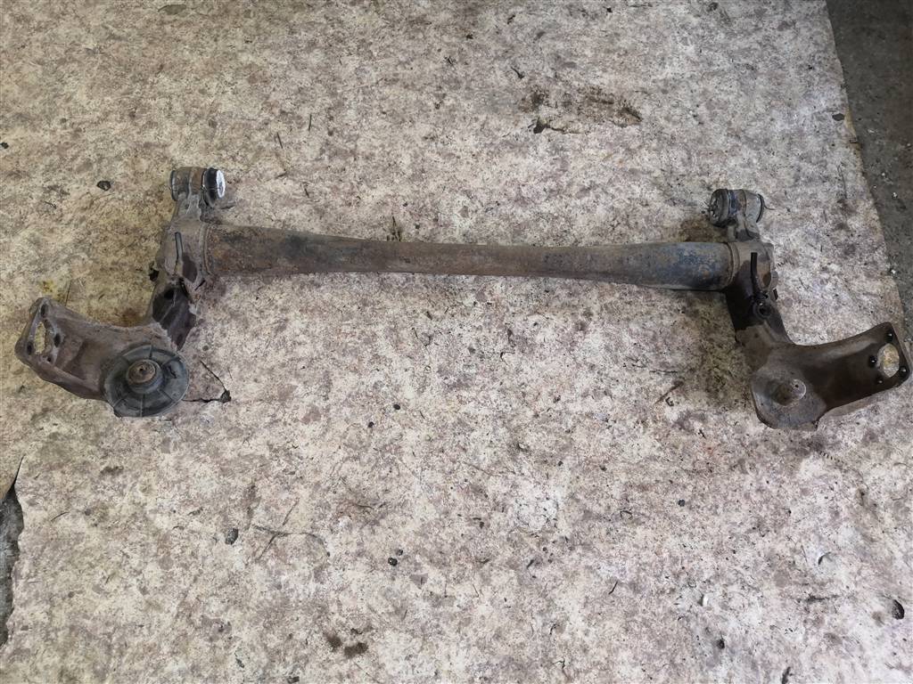 Opel Zafira A 99-05 для Балка задняя