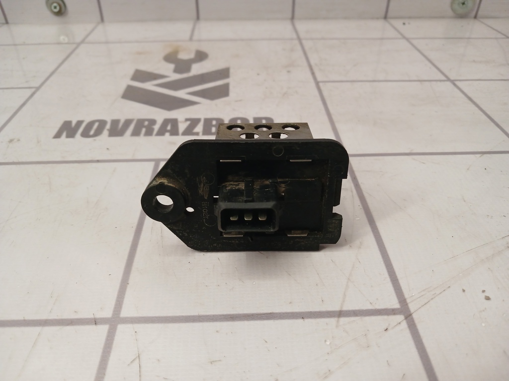 Ford Focus 1 1998-2004 для Резистор