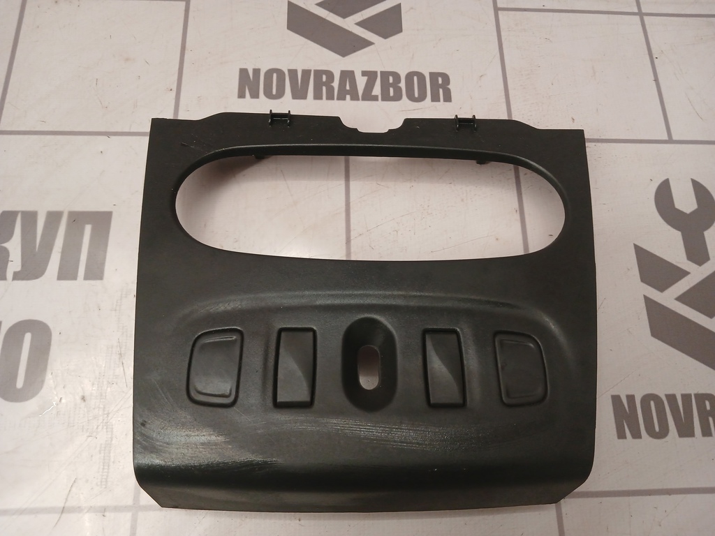 Renault Logan 2 14-18 для Накладка (кузов внутри)