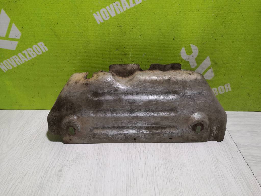 VW Golf 3 Vento 91-97 для Экран тепловой