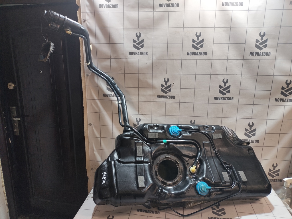 LADA VESTA 15-19 для Бак топливный