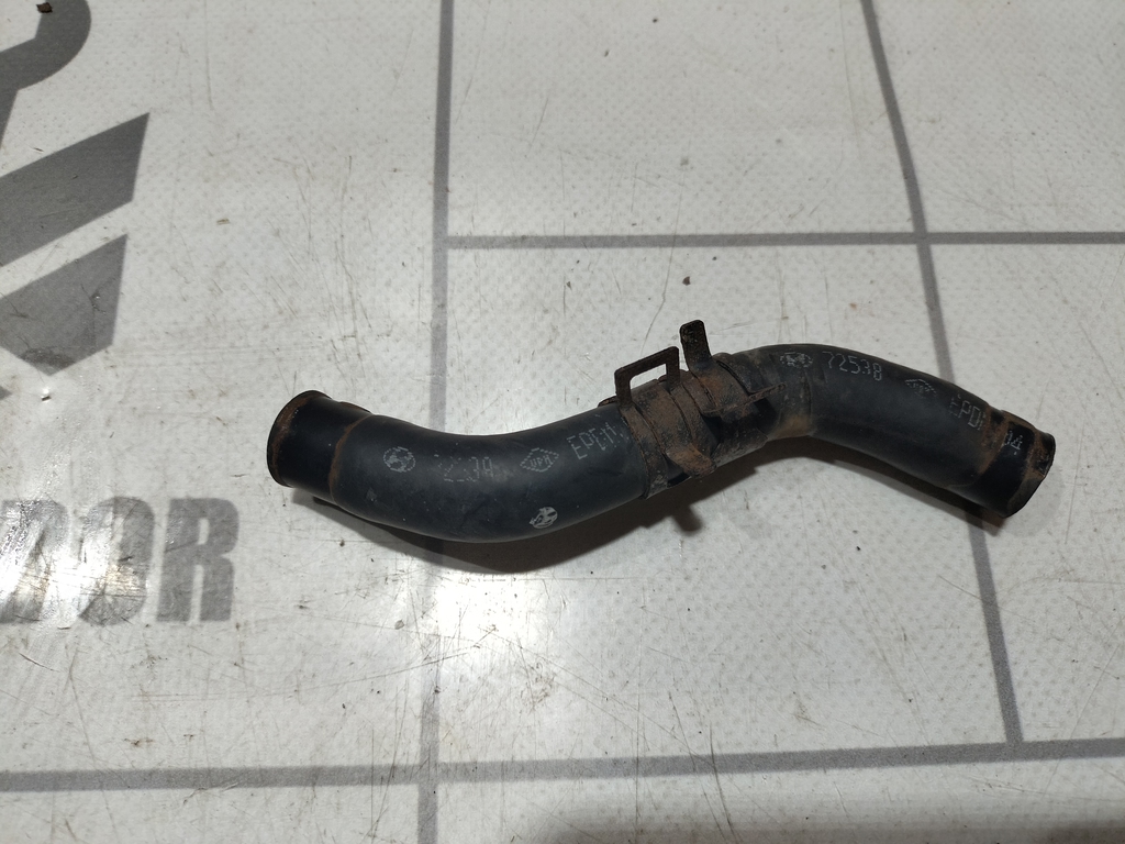 Hyundai Elantra 3  00-05 для Шланг