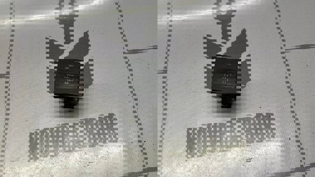 Ford Focus 2 05-08 для Кнопка обогрева заднего стекла