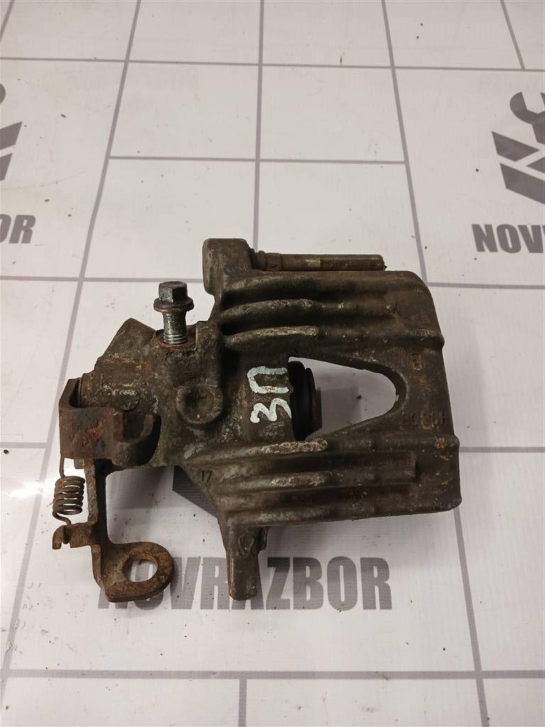 Opel Zafira A 99-05 для Суппорт задний правый