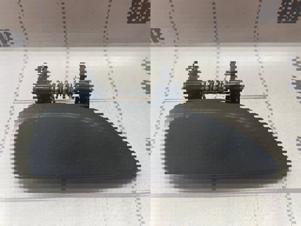 Renault Logan 2 14-18 для Ручка двери наружная правая