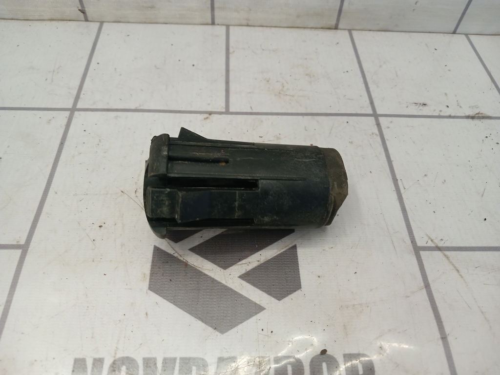 Mazda Mazda 3  BK  02-09 для Кронштейн радиатора