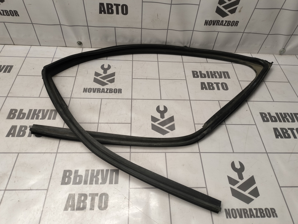 Renault Logan 2 14-18 для Уплотнитель стекла двери