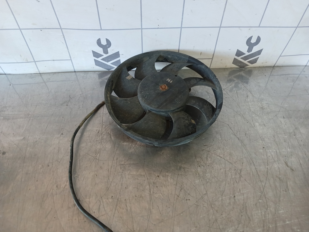 Audi A6 (C4) 1994-1997 для Вентилятор радиатора