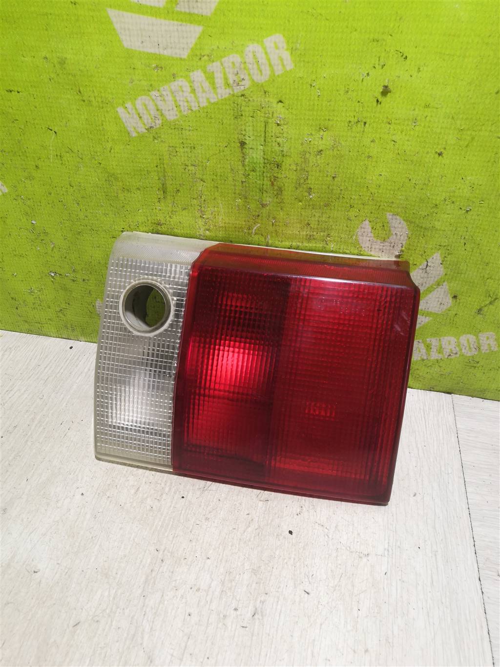 Audi 80  90  B3  86-91 для Фонарь задний внутренний правый