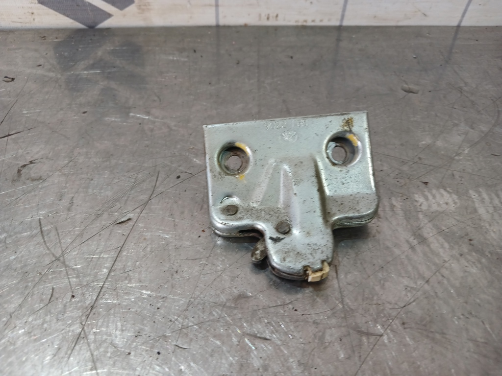 Daewoo Espero 91-99 для Замок багажника